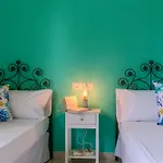 Casa Pintada Porto Pino, 500 Mt To Southsardiniaholidays * 포르토 피노