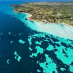 Casa Pintada Porto Pino, 500 Mt To Southsardiniaholidays 펜션