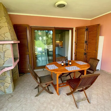 펜션 Casa Pintada Porto Pino, 500 Mt To Southsardiniaholidays *
