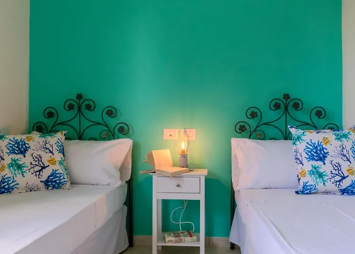 Casa Pintada Porto Pino, 500 Mt To Southsardiniaholidays * Porto Pino