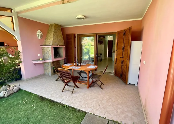 Casa Pintada Porto Pino, 500 Mt To Southsardiniaholidays * ポルト・ピノ